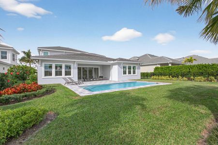 New construction Single-Family house 9249 Crestview Cir, Palm Beach Gardens, FL 33412 - image 3