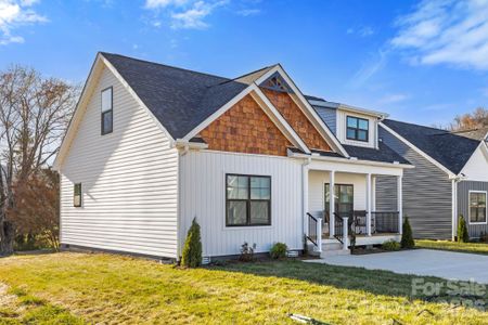 New construction Single-Family house 205 Southern Charm Rd, Arden, NC 28704 - image
