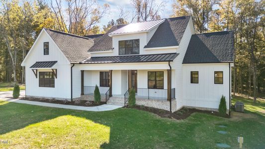 New construction Single-Family house 1100 Waterstone Ln, Henderson, NC 27537 - image