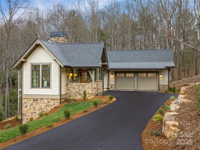 New construction Single-Family house 435 Barrington Dr, Asheville, NC 28803 - image