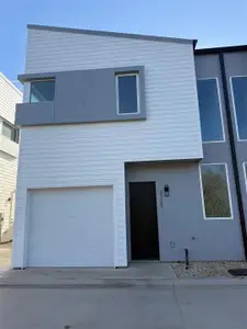 New construction Townhouse house 2000 Riverside Farms Rd, Unit 8102, Austin, TX 78741 - image