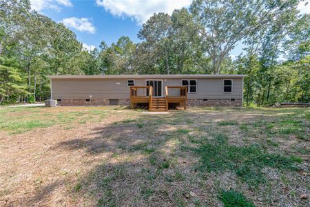 New construction Single-Family house 94 King Arthur Ct, Dahlonega, GA 30533 - image