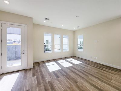 New construction Single-Family house 5935 Beall Street, Unit D, Houston, TX 77091 - photo 7 7