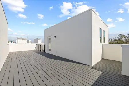 New construction Townhouse house 305 15Th St N, St. Petersburg, FL 33705 - image 20