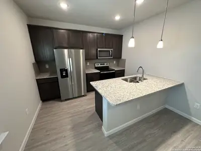 New construction Multi-Family house 810 E Baxter St, Seguin, TX 78155 - image 5