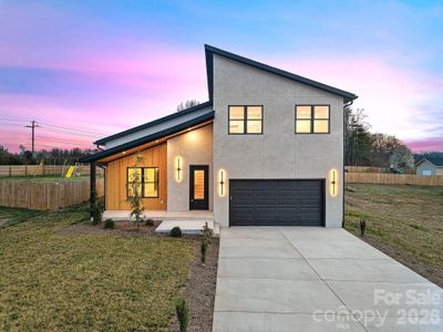 New construction Single-Family house 760 New Hope Rd, Flat Rock, NC 28731 - image