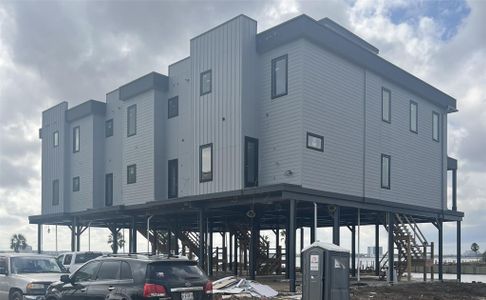 New construction Single-Family house 4408 Tucker Ln, Seabrook, TX 77586 plan Lago Pointe - Inside - image 12