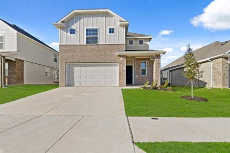 New construction Single-Family house 1132 Wingjet Way, Saginaw, TX 76131 The Wisteria- photo 0