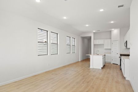 New construction Single-Family house 278 Bendecido Lp, Elgin, TX 78621 plan Cedar | Trinity Ranch - image 15