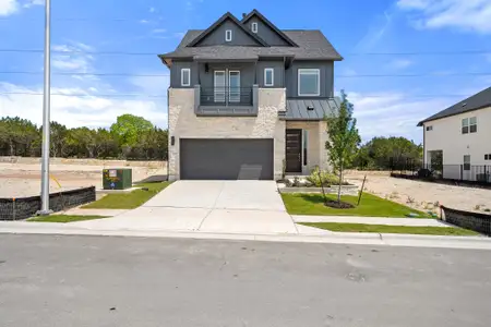 New construction Single-Family house 2000 Kit Cir, Austin, TX 78758 Woodwind- photo 0