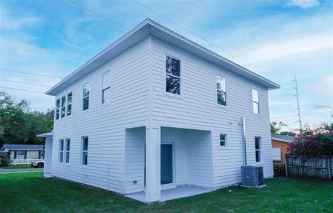 New construction Single-Family house 5101 12Th Ave N, St. Petersburg, FL 33710 - image