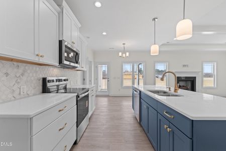 New construction Single-Family house 632 Tart Town Rd, Dunn, NC 28334 - image 7