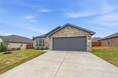 New construction Single-Family house 1418 Quail Creek Dr, Cleburne, TX 76033 plan Hanover - image