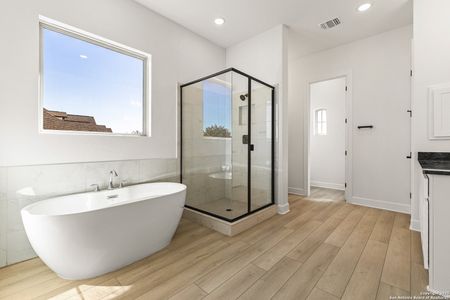 New construction Single-Family house 241 Stone Lp, Castroville, TX 78009 null- photo 28 28