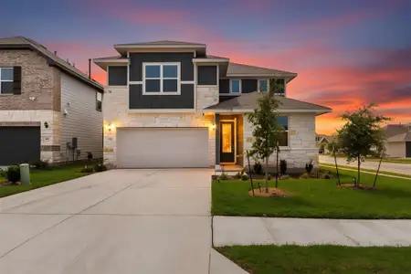 New construction Single-Family house 722 Palo Brea Lp, Hutto, TX 78634 - image