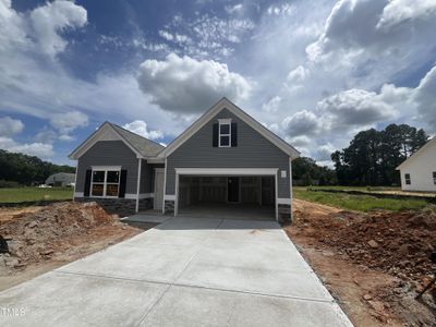 New construction Single-Family house 104 E American Marigold Dr, Benson, NC 27504 - image