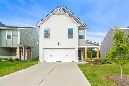 New construction Single-Family house 227 River Meadow Dr, LaGrange, GA 30241 - image