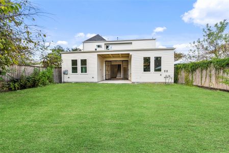 New construction Single-Family house 1002 E 25Th St, Houston, TX 77009 - image 4