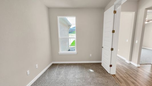 New construction Single-Family house 2108 Ridge Runner Dr, Georgetown, TX 78628 null- photo 16 16