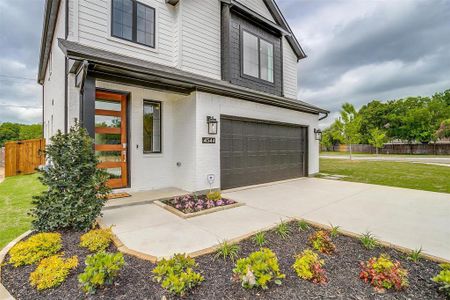 Hogan’s Cottages by Graham Hart Home Builder in Arlington - photo 6 6