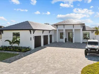 New construction Single-Family house 337 Sw Kestor Dr, Port St. Lucie, FL 34953 - image
