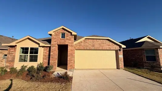 New construction Single-Family house 8508 Hollymead Ln, Fort Worth, TX 76131 plan KINGSTON - image
