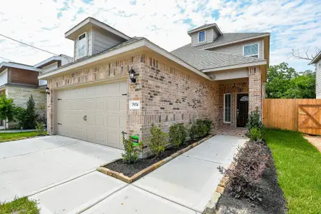 New construction Single-Family house 7974 Fowlie St, Houston, TX 77028 - image