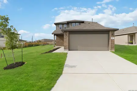 New construction Single-Family house 5811 Carrier Rdg, San Antonio, TX 78253 plan Matagorda - image