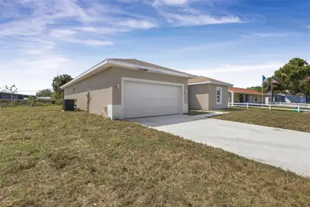 New construction Single-Family house 21929 Felton Ave, Port Charlotte, FL 33952 - image