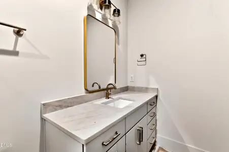 New construction Single-Family house 909 Oberlin Rd, Raleigh, NC 27605 - image 4