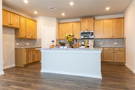 New construction Single-Family house 352 Palero Path, Brookshire, TX 77423 plan Bandera - image 7