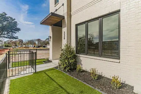 New construction Townhouse house 344 Nursery Ln, Fort Worth, TX 76114 - image