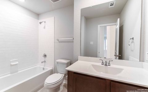 New construction Single-Family house 308 Angus Dr, Seguin, TX 78155 Rio Grande- photo 12 12