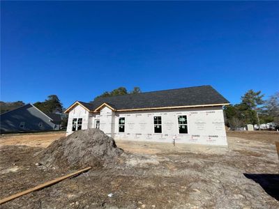 New construction Single-Family house 725 Porter Rd, Hope Mills, NC 28376 - image