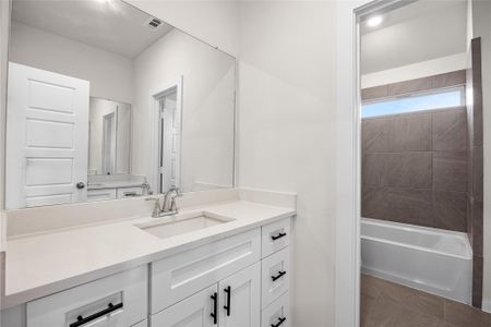 Creekhaven by Saratoga Homes in Iowa Colony - image 8