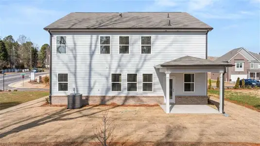 New construction Single-Family house 1776 Kingsmere Run Dr, Loganville, GA 30052 - image