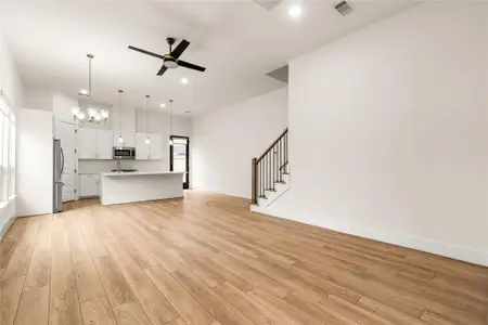 New construction Single-Family house 7117 Goforth St, Houston, TX 77021 - image 15