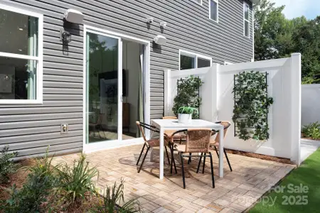 New construction Townhouse house 2112 Vinyasa Ln, Charlotte, NC 28215 - image