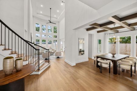 New construction Single-Family house 1918 Ridgecrest Dr, Houston, TX 77055 - image 6