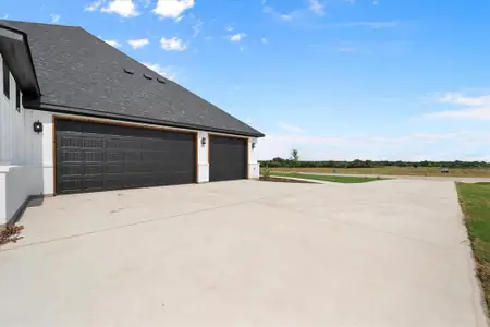 New construction Single-Family house 2461 Tyler Wade Trl, Waxahachie, TX 75167 - image