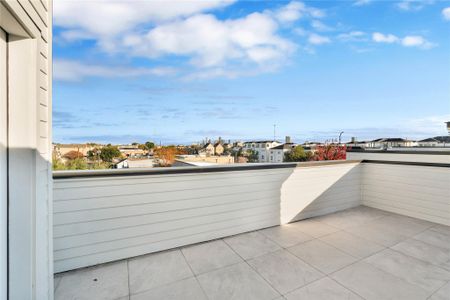 New construction Single-Family house 5439 Darling St, Houston, TX 77007 - image