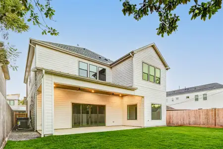 New construction Single-Family house 608 E 26Th St, Houston, TX 77008 - image 4