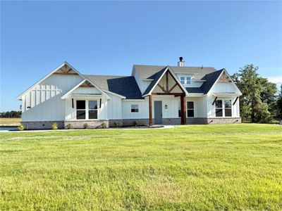 New construction Single-Family house 2000 Collin St, Weatherford, TX 76085 - image