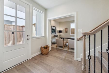 New construction Single-Family house 3065 Hicks St, Houston, TX 77007 - image 9