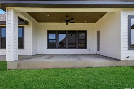New construction Single-Family house 278 Allen Ave, Castroville, TX 78009 - image 4