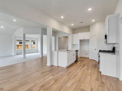 New construction Single-Family house 3222 Emerald Hills Dr, Angleton, TX 77515 - image 5