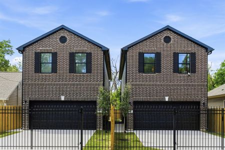 New construction Single-Family house 5803 Haight St, Unit B, Houston, TX 77028 - image