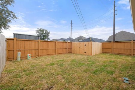 New construction Single-Family house 13322 Wood Leaf Park, Tomball, TX 77375 Plan 3039 Exterior B- photo 29 29