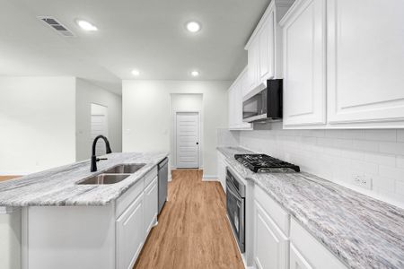 New construction Single-Family house 510 Cristo Range Dr, Greenville, TX 75402 plan Callington II - image 9