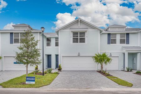 New construction Townhouse house 680 Salisbury Circle, Fort Pierce, FL 34982 - photo 0